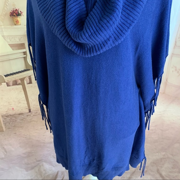 Michael Kors Fringe Navy Overcoat Sweater - Picture 3 of 12